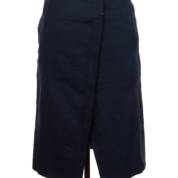 Bundle of size 10/12  skirts and short - Picture 3 of 11